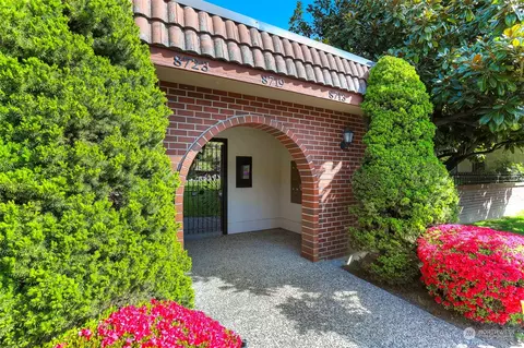 8713 238th St SW #A8, Edmonds, WA 98026
