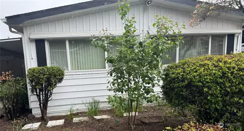 6007 79th St E #42, Puyallup, WA 98371