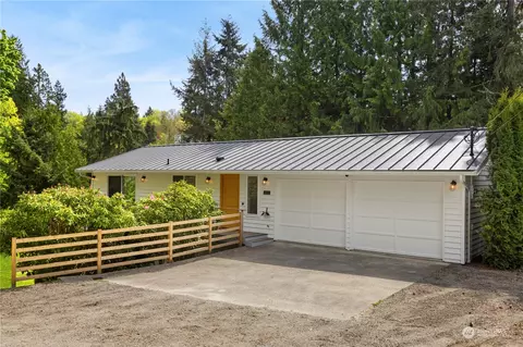 4817 Bayview Ln, Everett, WA 98203