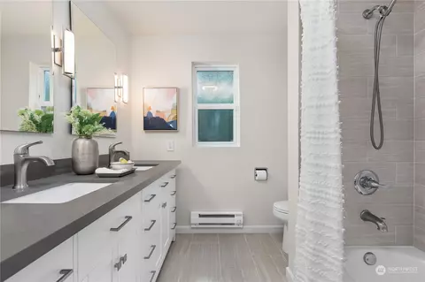 Bath - 4817 Bayview Ln, Everett, WA 98203 photo 1 of 4