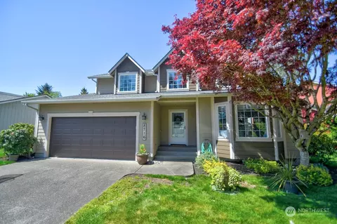8716 Christa Dr NE, Lacey, WA 98516