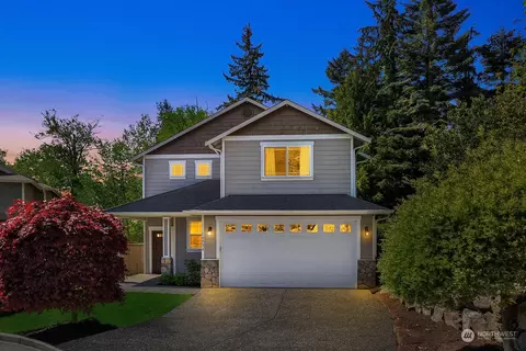 10934 Paine Field Way, Everett, WA 98204