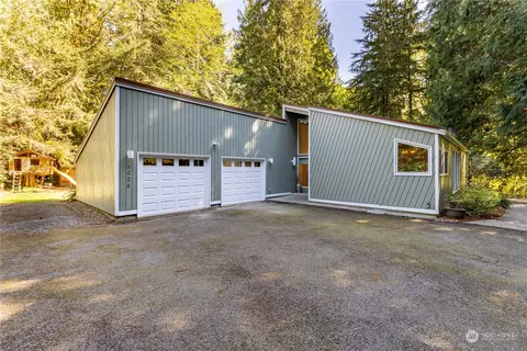 3026 43rd Ct NW, Olympia, WA 98502