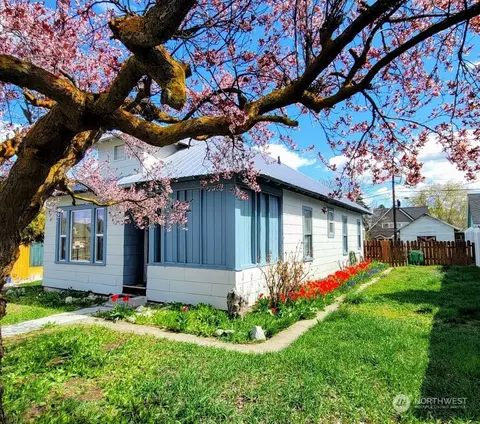 9 S Emerson Ave, Wenatchee, WA 98801