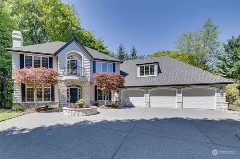 19164 NE 44th Ct, Sammamish, WA 98074