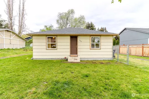 13209 8th Avenue Ct S, Tacoma, WA 98444