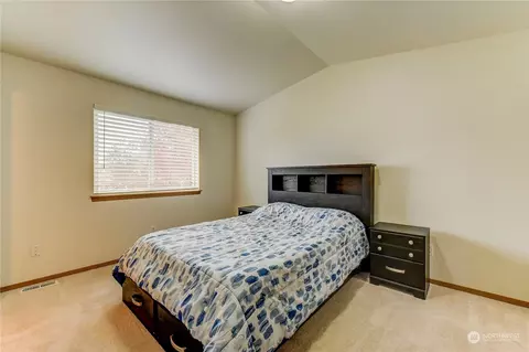 Bedroom - 19621 84th Ave E, Spanaway, WA 98387 photo 2 of 8