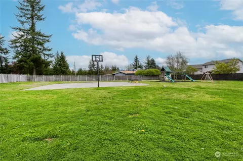 Exterior - 19621 84th Ave E, Spanaway, WA 98387 photo 3 of 7