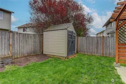 Exterior - 19621 84th Ave E, Spanaway, WA 98387 photo 5 of 7