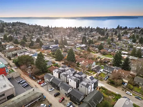 4714 45th Ave SW, Seattle, WA 98116
