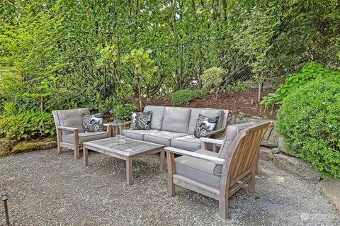 1201 26th Ave E, Seattle, WA 98112 photo 28