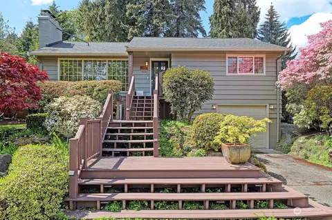 1201 26th Ave E, Seattle, WA 98112 photo 2