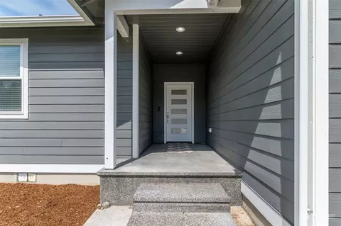Other - 1102 Falcon Ct, Everson, WA 98247 photo 1 of 5