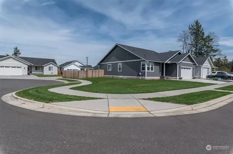 Exterior - 1102 Falcon Ct, Everson, WA 98247 photo 2 of 11