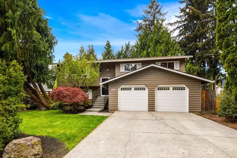 10617 161st Ct NE, Redmond, WA 98052