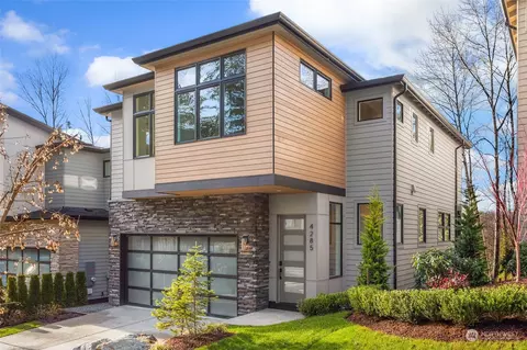 4285 216th Pl SE, Issaquah, WA 98029