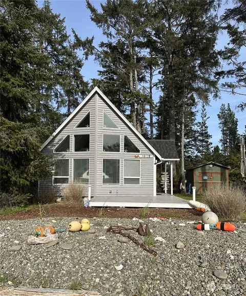 30510 M Pl, Ocean Park, WA 98640