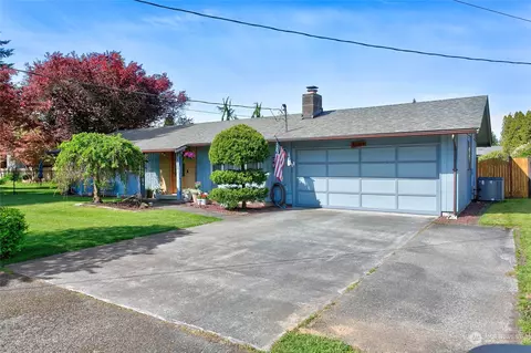 8818 46th Dr NE, Marysville, WA 98270