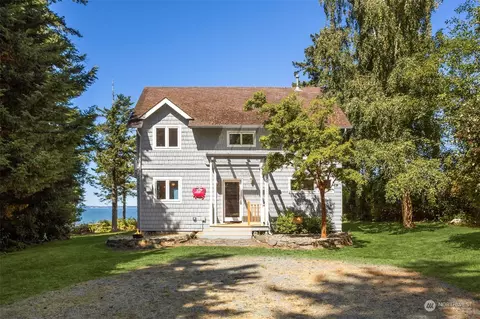 1519 Hultman Rd, Camano Island, WA 98282