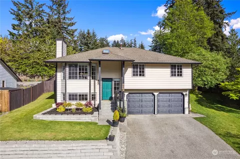 6323 2nd Dr SE, Everett, WA 98203
