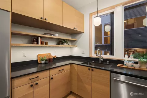 Kitchen - 608 18th Ave E #A, Seattle, WA 98112 photo 4 of 5