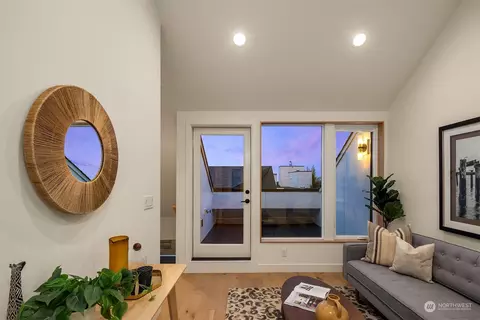 Living - 608 18th Ave E #A, Seattle, WA 98112 photo 4 of 5