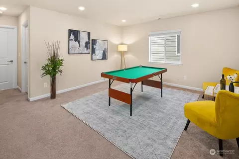 Living - 18624 40th Ave SE, Bothell, WA 98012 photo 8 of 9