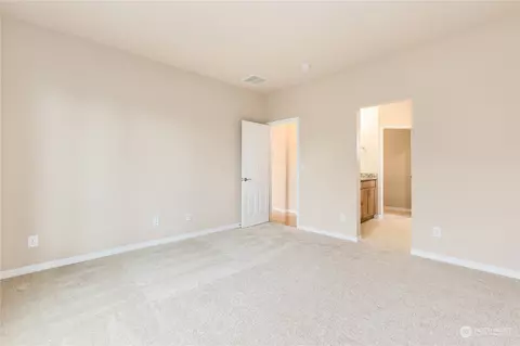 8432 Orcas Loop NE, Lacey, WA 98516 photo 16