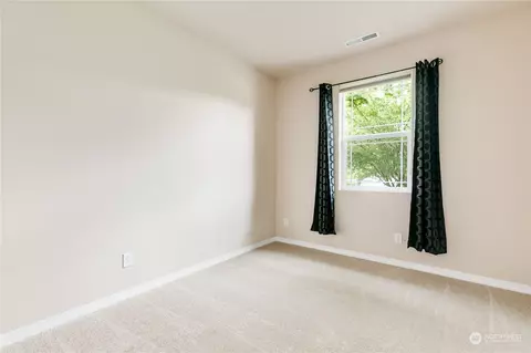 8432 Orcas Loop NE, Lacey, WA 98516 photo 5