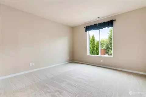 8432 Orcas Loop NE, Lacey, WA 98516 photo 15