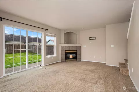 Living - 20122 87th Ave E, Spanaway, WA 98387 photo 2 of 3