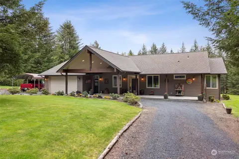 175 Norwood Ln, Cinebar, WA 98533