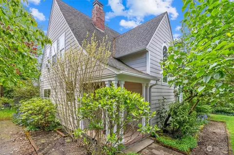 3405 E Mercer St, Seattle, WA 98112