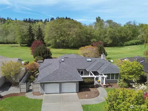 903 Strait View Dr, Port Angeles, WA 98362