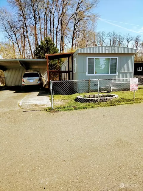 7110 146th St SW #7, Lakewood, WA 98439