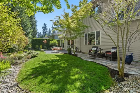 Exterior - 1725 164th St SE, Mill Creek, WA 98012 photo 6 of 9