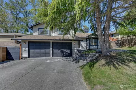 24806 19th Pl S, Des Moines, WA 98198