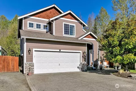 8307 212th Ave E, Bonney Lake, WA 98391