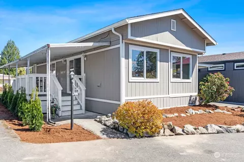 14322 Admiralty Way #70, Lynnwood, WA 98087