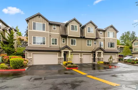 1900 Weaver Rd #B-102, Snohomish, WA 98290