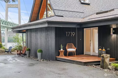 1719 Weatherswood Dr NW, Gig Harbor, WA 98335