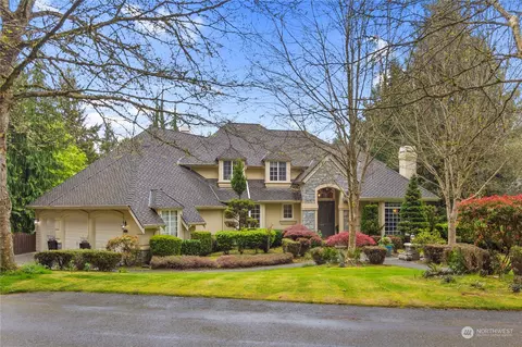 4703 177th Pl SE, Bothell, WA 98012