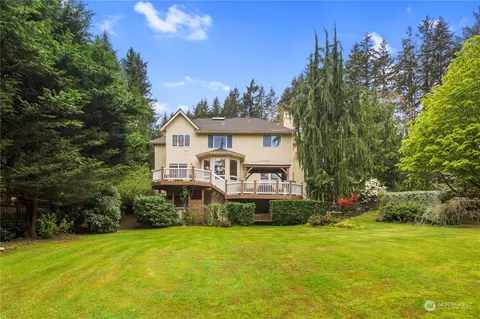 Exterior - 4703 177th Pl SE, Bothell, WA 98012 photo 7 of 10