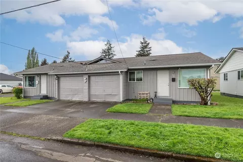 905 Cedar St, Kelso, WA 98626 photo 2