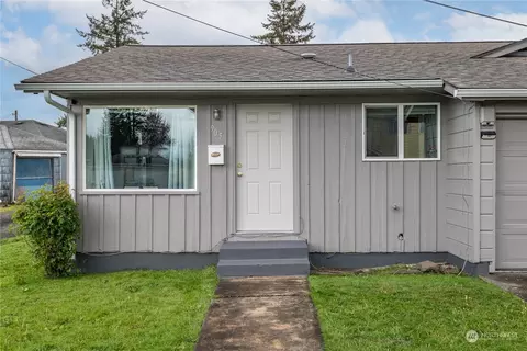 905 Cedar St, Kelso, WA 98626 photo 4