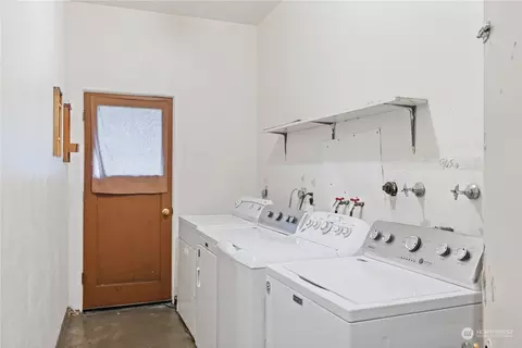 905 Cedar St, Kelso, WA 98626 photo 11