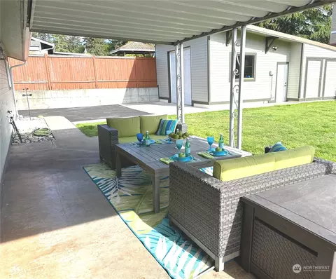Exterior - 2814 Stafford Way, Bothell, WA 98012 photo 10 of 11