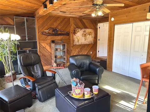 Living - 2814 Stafford Way, Bothell, WA 98012 photo 5 of 6