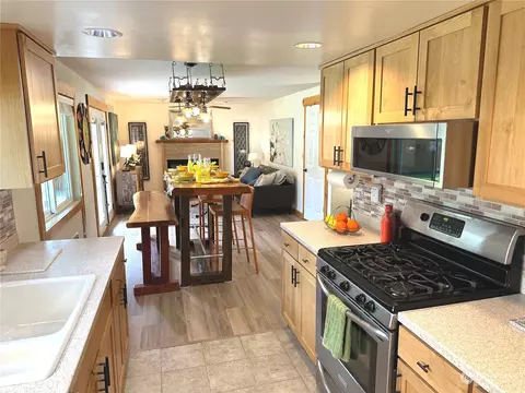 Kitchen - 2814 Stafford Way, Bothell, WA 98012 photo 4 of 4