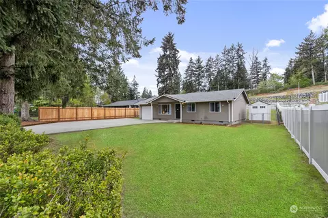 12604 82nd Ave E, Puyallup, WA 98373